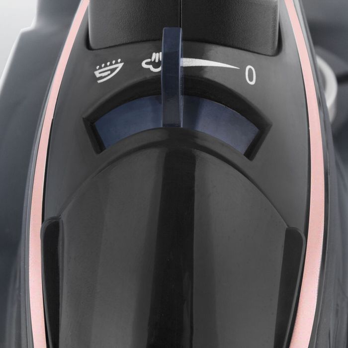 Нова парна ютия Rohnson R-386 2600W