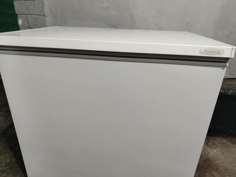 Продам Морозильник