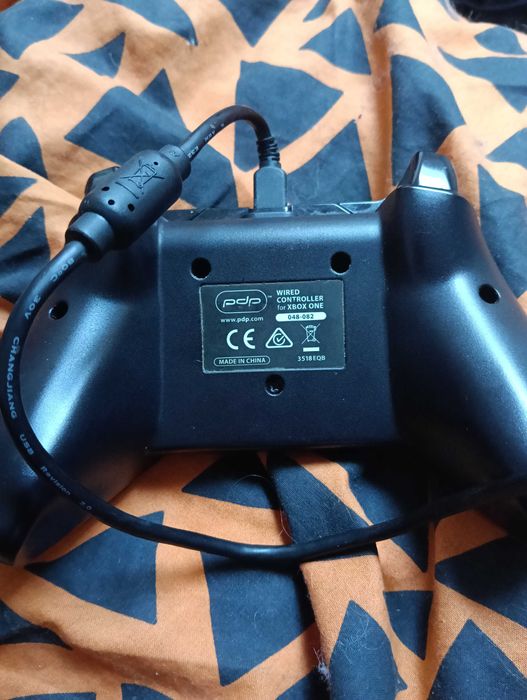 Controller PDP Xbox / PC – stare foarte bună (fără drift)