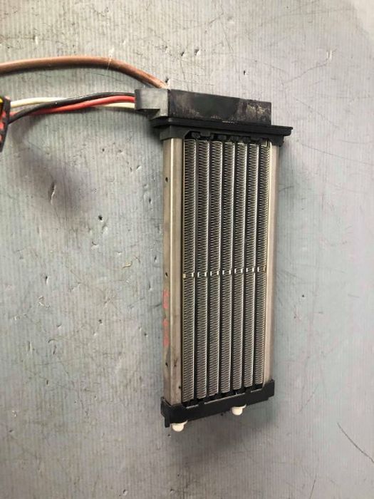 incalzitor bord peugeot 307