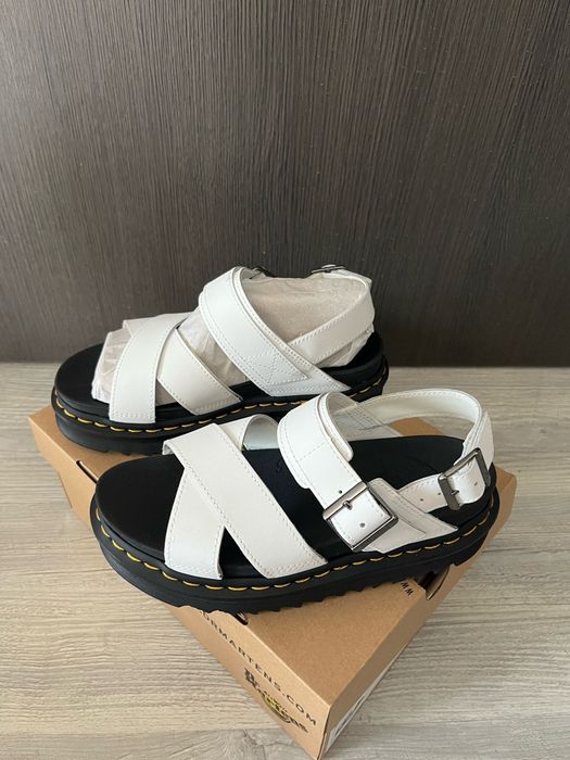 Sandale Dr. Martens Voss II