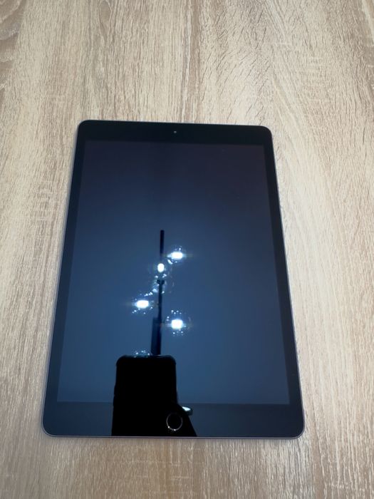 Продам iPad 8 (Айпад 8)