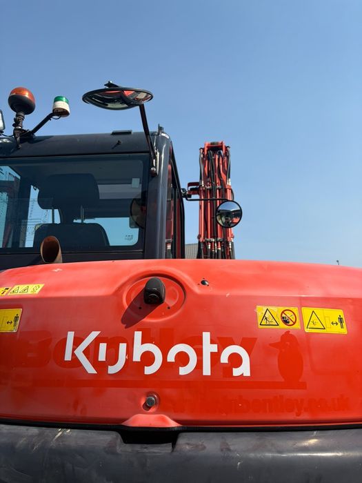 Kubota kx 0-80 Excavator