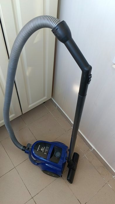 Пылесос Samsung 1600w