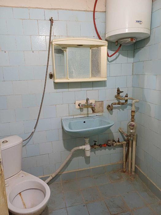 Продава се Двустаен апартамент в Плевен, Широк център - 60 кв.м за 595 €/кв.м - Снимка #10