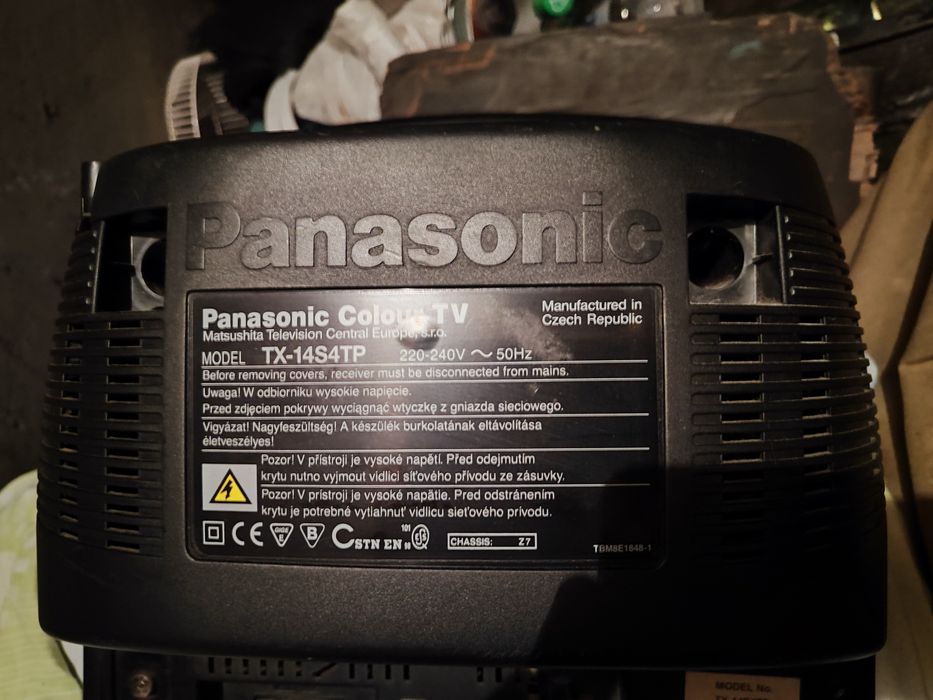 Телевизор  Panasonic 14инча