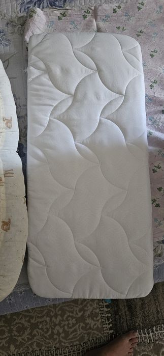 Кокон для младенцев и матрасик в коляску