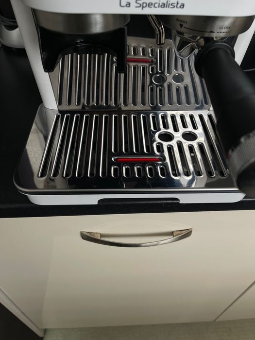 Кафемашина Delonghi La specialista Arte