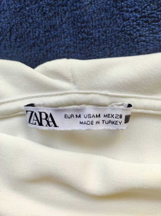 Маркова блуза Zara, размер М