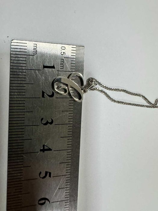 Златен синджир с медальон бяло злато 14 К 585 -2,73г