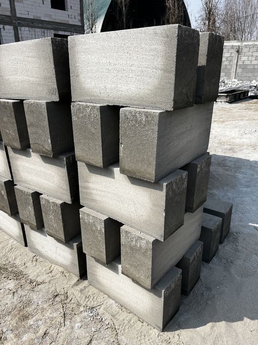 Gazablok har xil razmerda bor