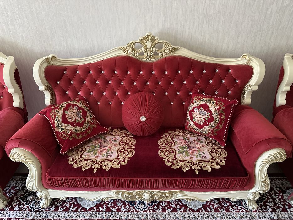 Диван для гостинной