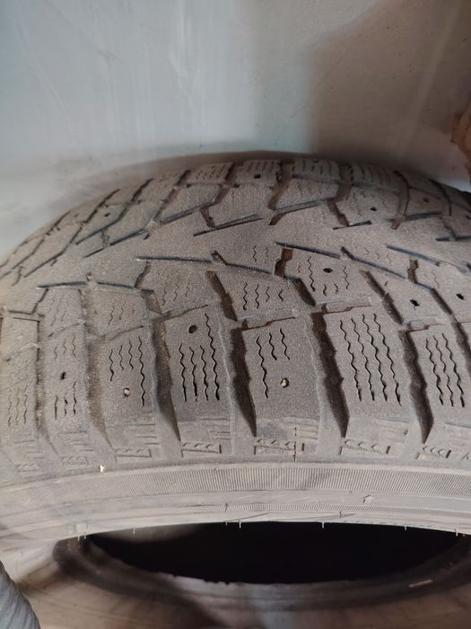 Шины  б/у 265/70R16