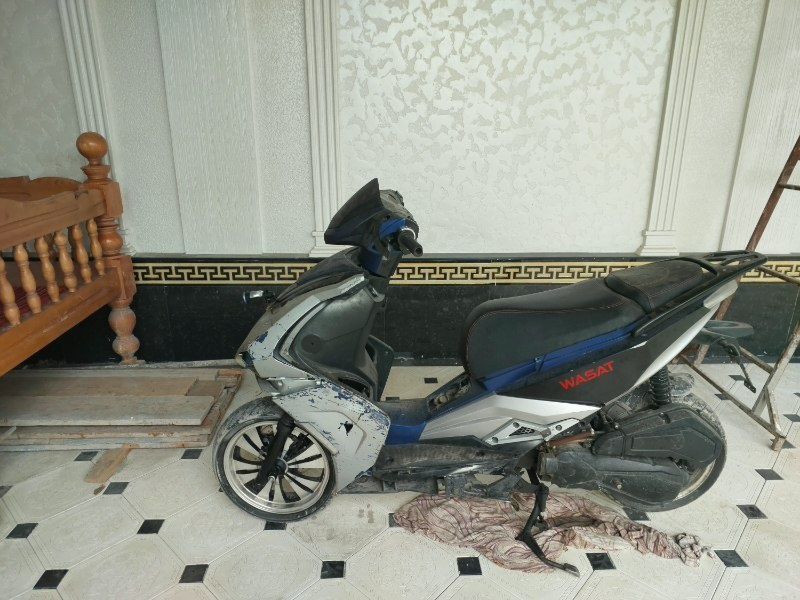 Wasad sukuter sotiladi