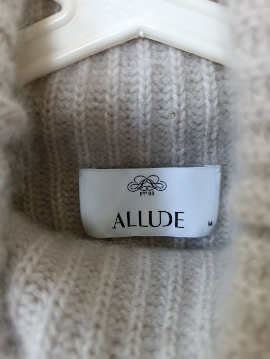 100% Кашмир пуловер ALLUDE
