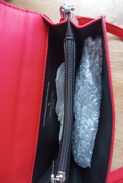 Продам   сумочку