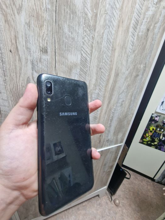 Samsung Galaxy a20