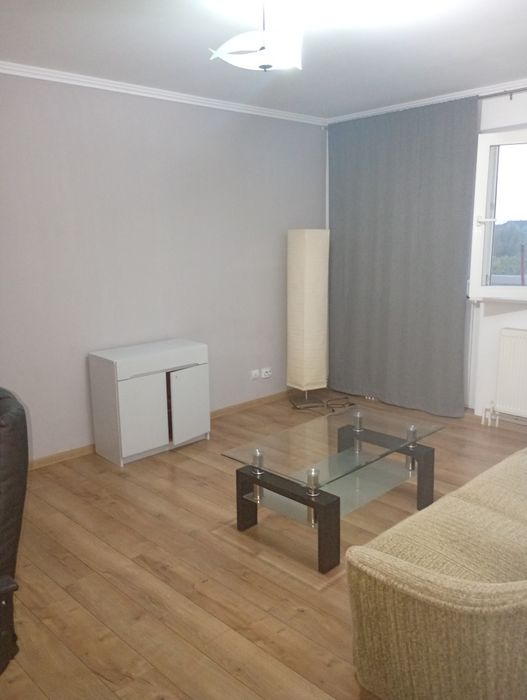 Închiriez apartament 2 camere