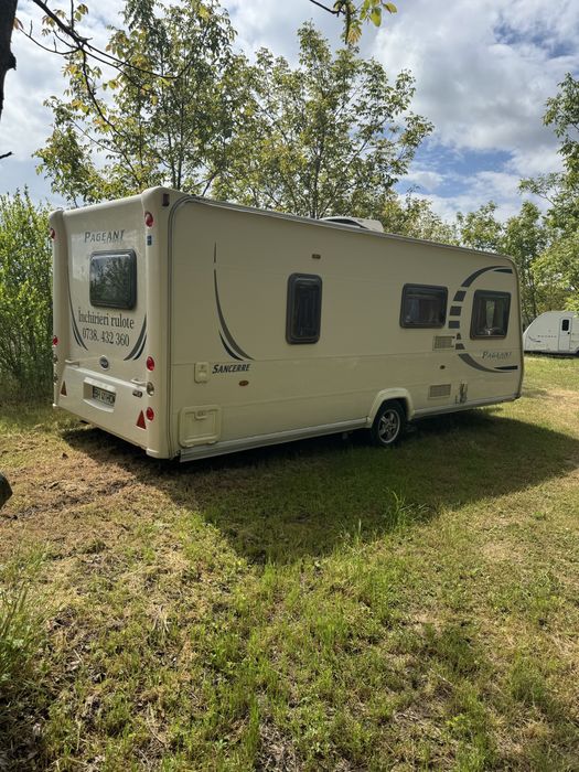 Inchiriere rulota cu 2 zone, AC