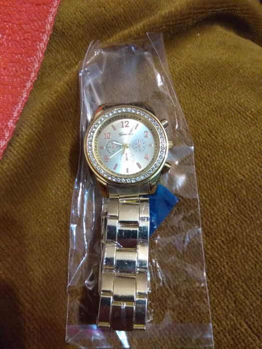 Orient кварцевые часы