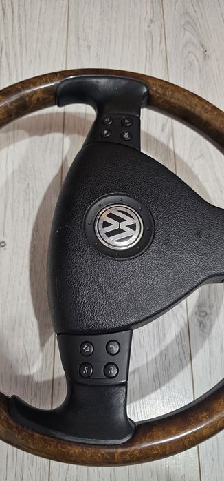 Volan mahon Passat B6