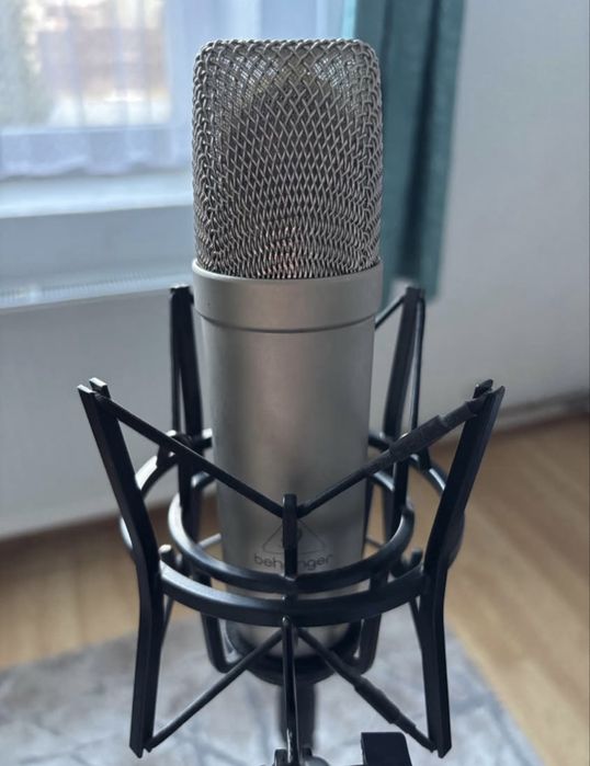 Microfon de studio Behringer TM1