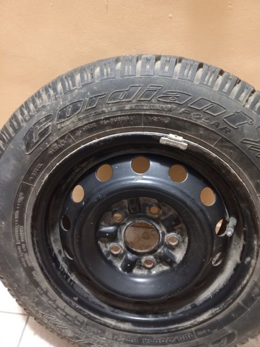 Продам колесо в сборе с диском 185 70 р14
