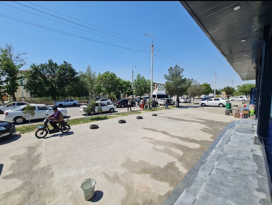 1 линия 42м2 дукон ижарага берилади.