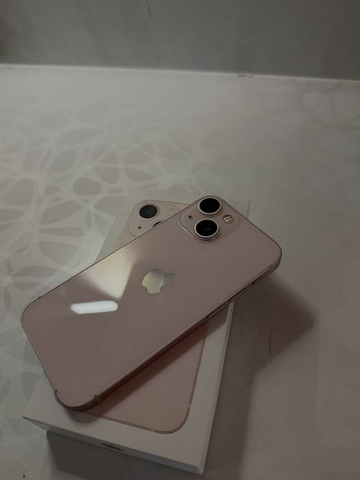 Продавам IPhone 13 mini