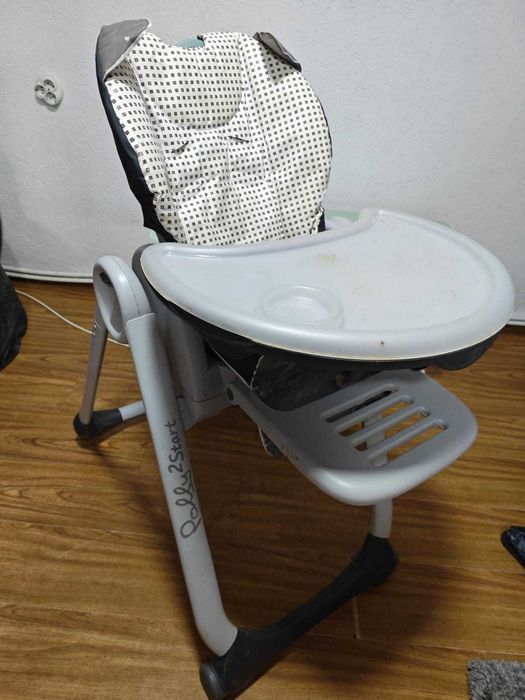 Scaun de masa Chicco Polly