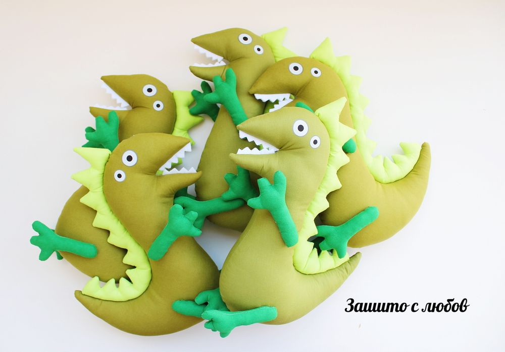 Динозавърът на Джордж, Пепа прасето, Пепа пиг, Господин Динозавър