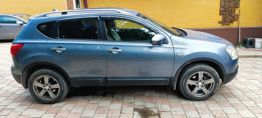 Nissan Qashqai J10