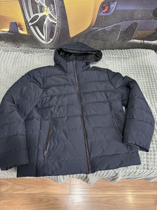 Продам куртки зима осень