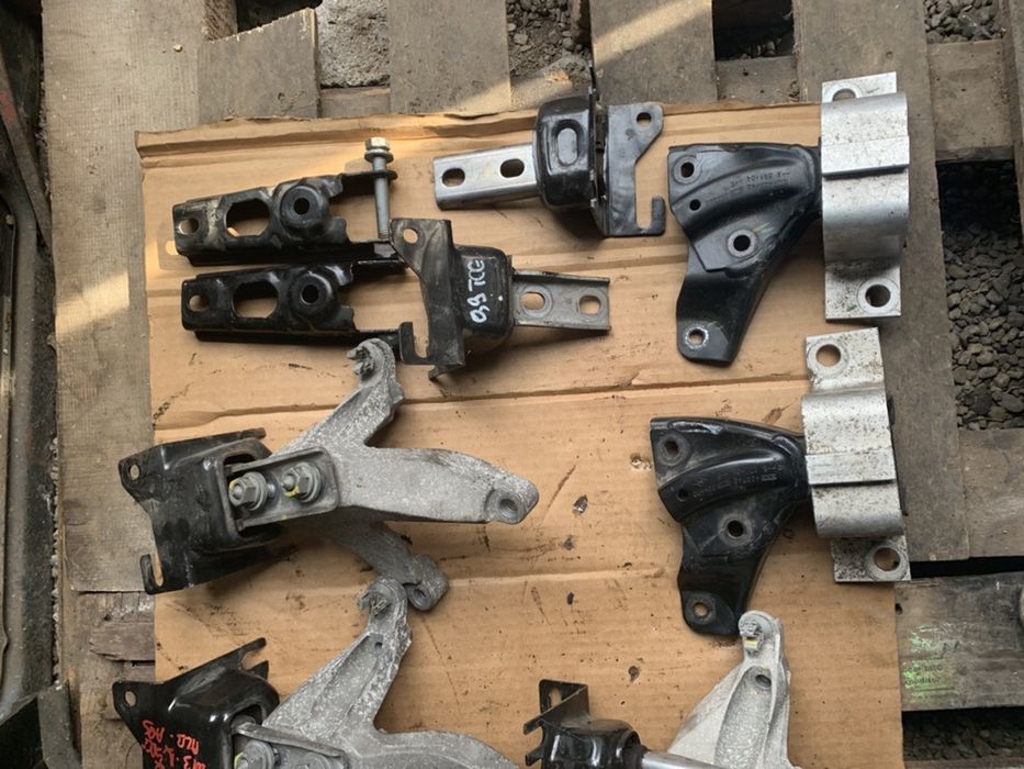 Vand suporti cutie viteze pt Dacia Logan/Mcv/Sandero 1.2-0,9-1.5-1.0