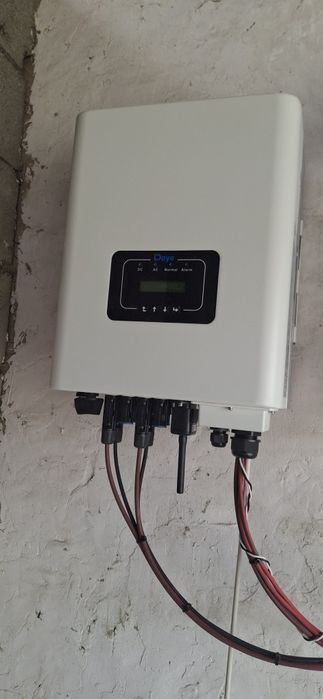 Quyosh panel uchun Deye inverter sotiladi
