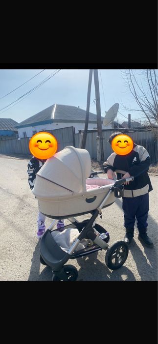 Продам коляску два блока