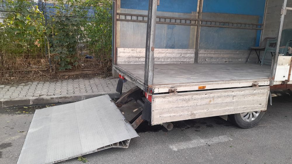 Iveco daily  2003 motor 2.8 145 cp