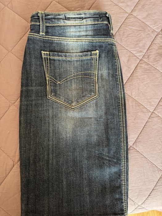Юбка джинсовая женска 46р.