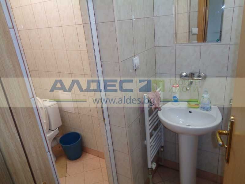 Продава се Офис в София, Център - 2358 кв.м за 552 €/кв.м - Снимка #9