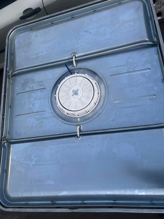 1т резервоар /бидон