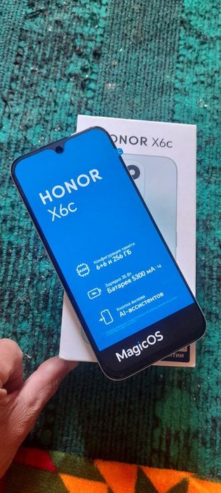 Honor.x6c sotiladi 6.128.gb xolati ideyal 2 oy boldi olganimga