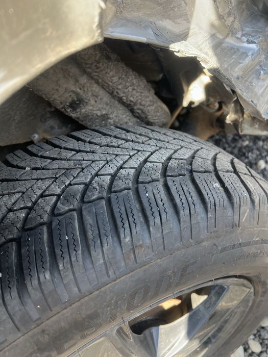 Jante + Anvelope Dacia Duster 215/ 65 R 16 Dot 2025 M +S