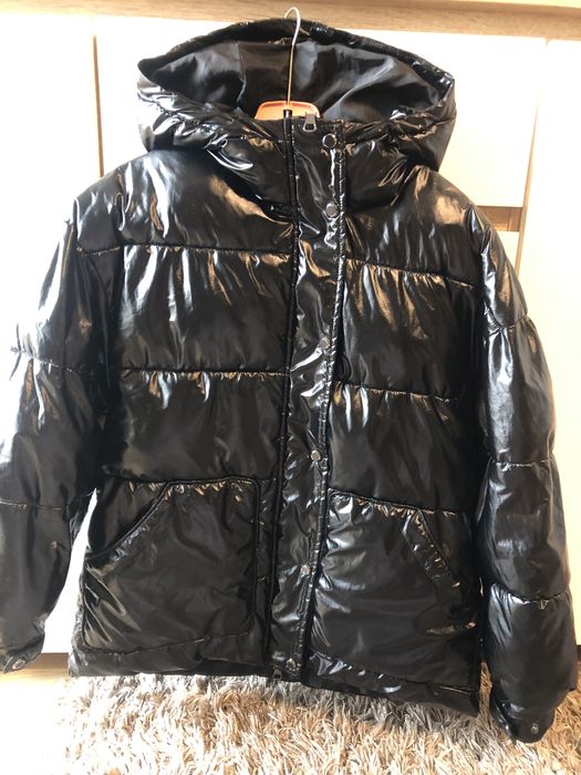 Лилаво палто, Яке Мохито