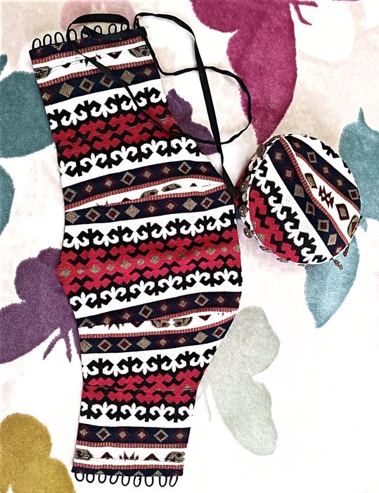 Корсет тақисымен қазақи үлгіде