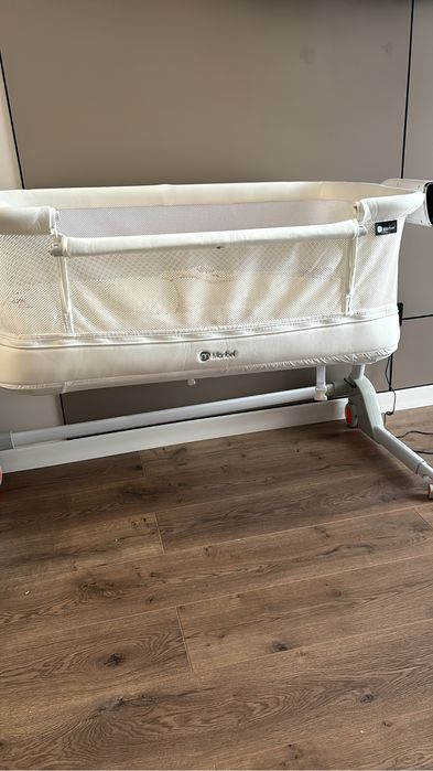 Продам кроватку новая