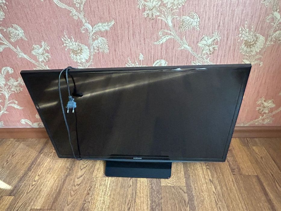 Телевизор Самсунг
