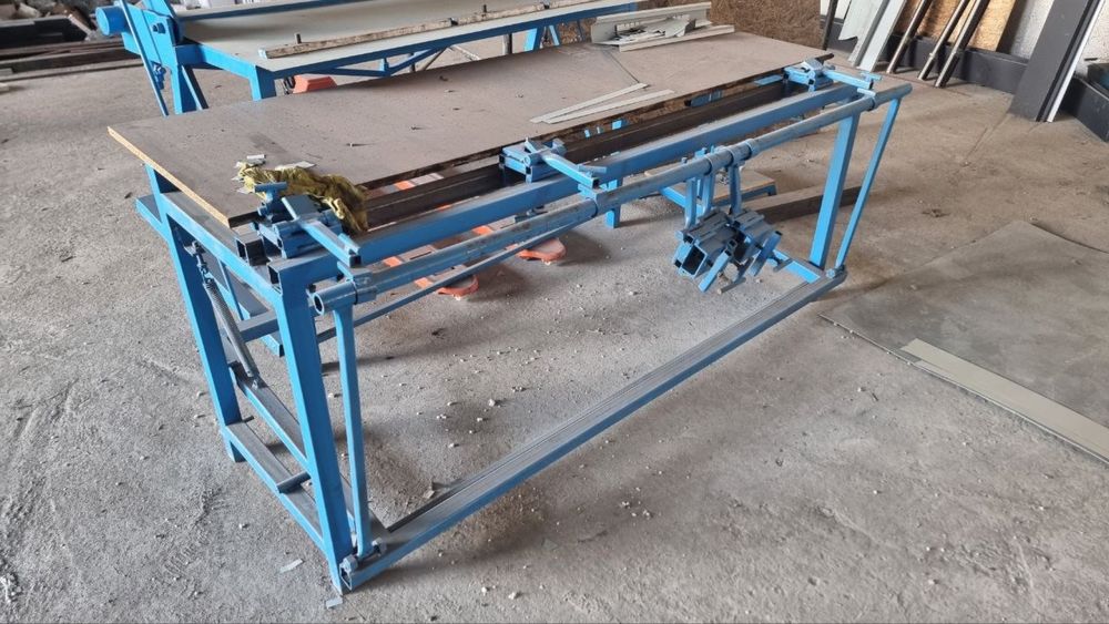 Листогибочный станок метала