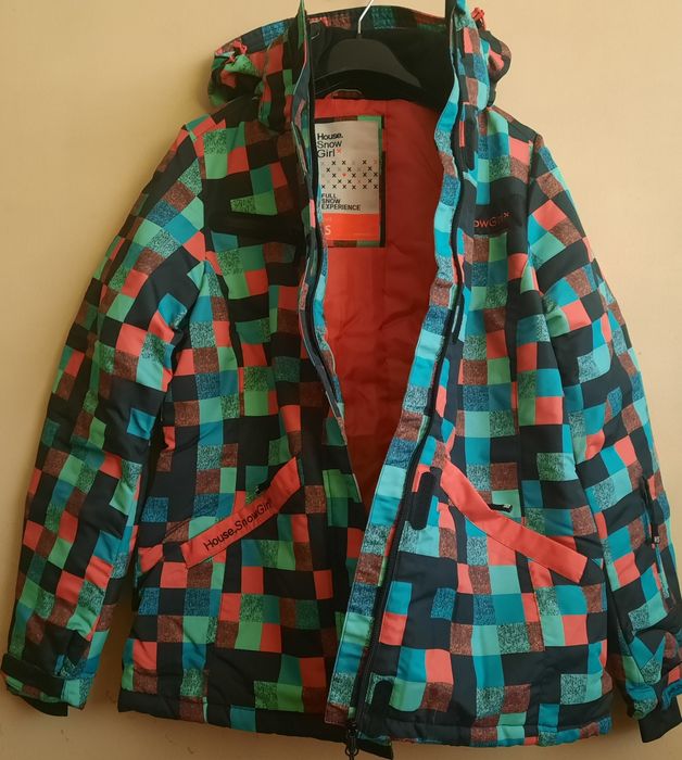 Дамско зимно яке, размер S, ново