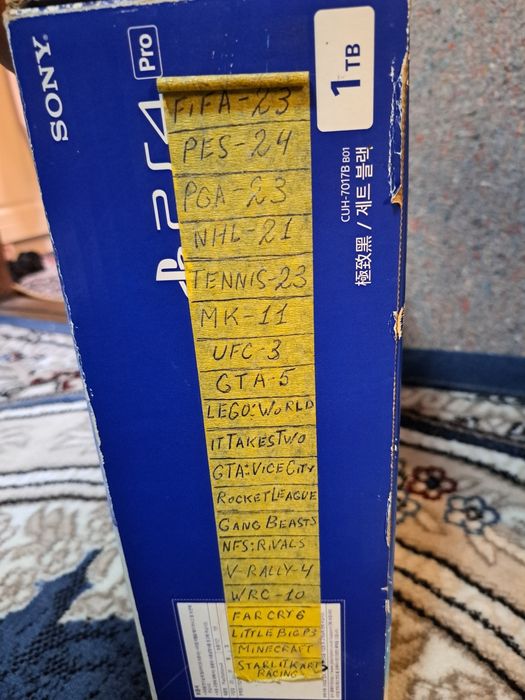 Play station 4 pro 1tb karobka dakument 24ta oyin yangi