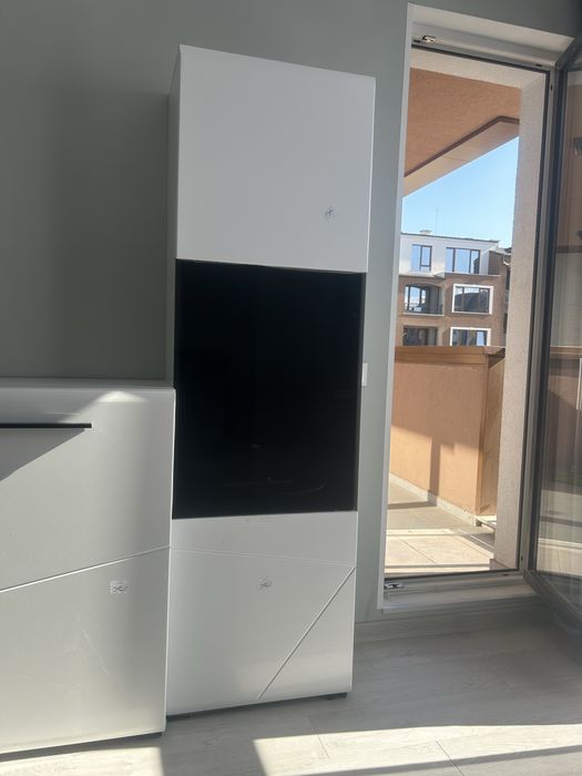 Скрин + висок шкаф за всекидневна